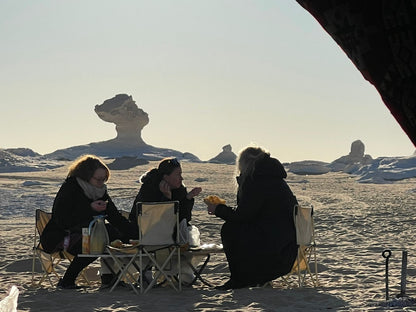 Desierto Blanco y Negro y oasis de Bahariya